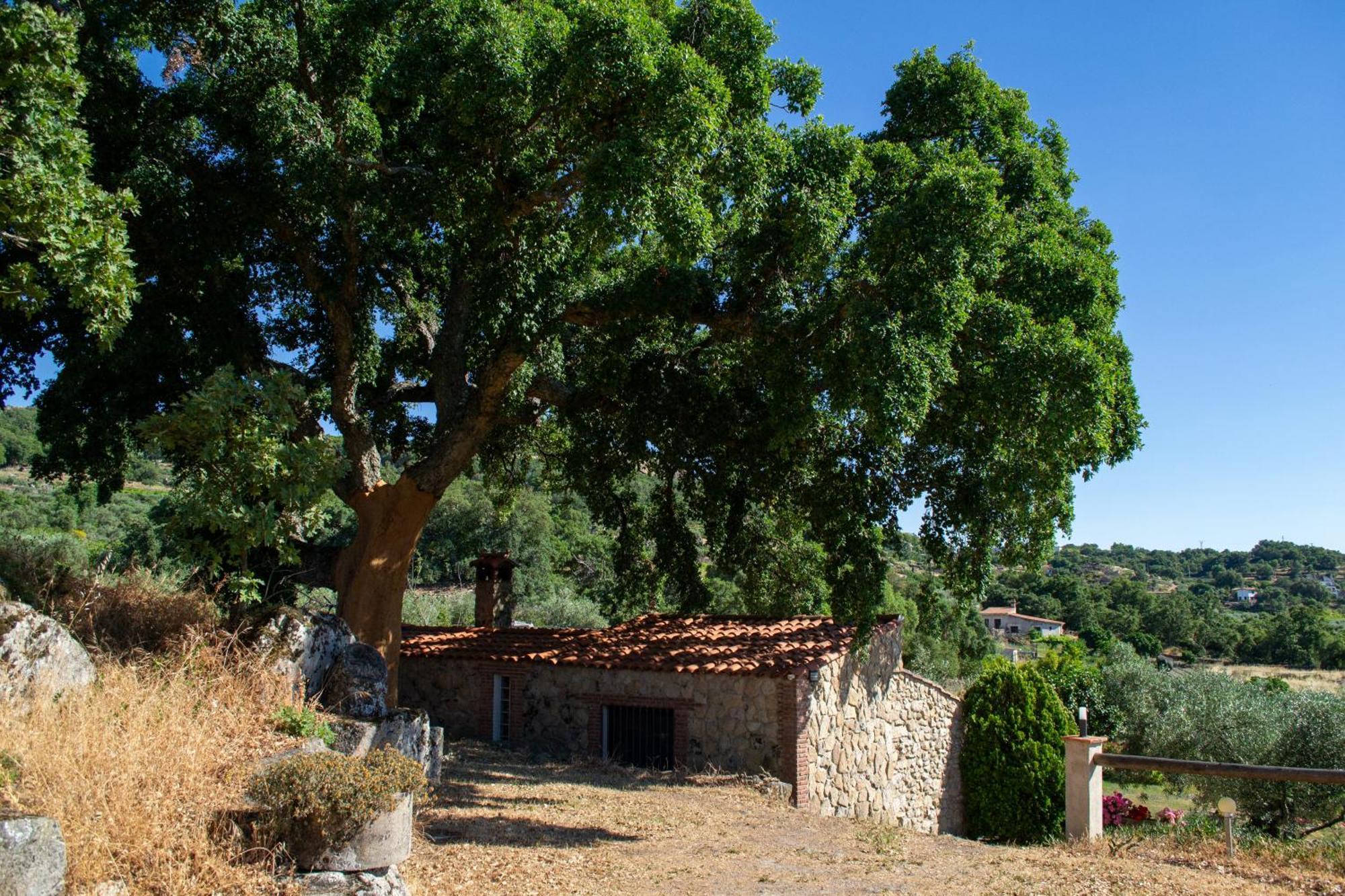 Casa Rural La Recuera Montánchez Exterior photo