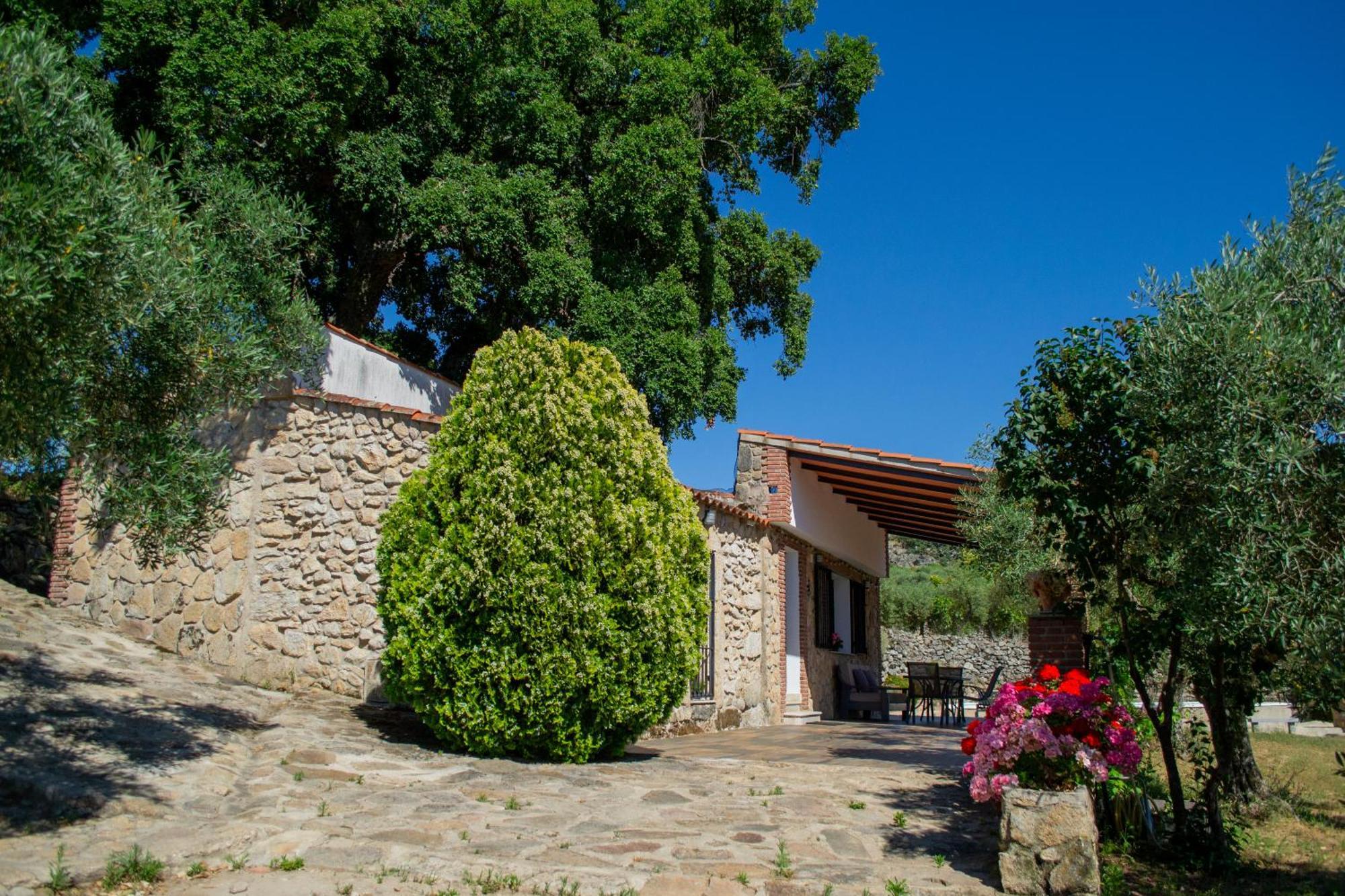 Casa Rural La Recuera Montánchez Exterior photo