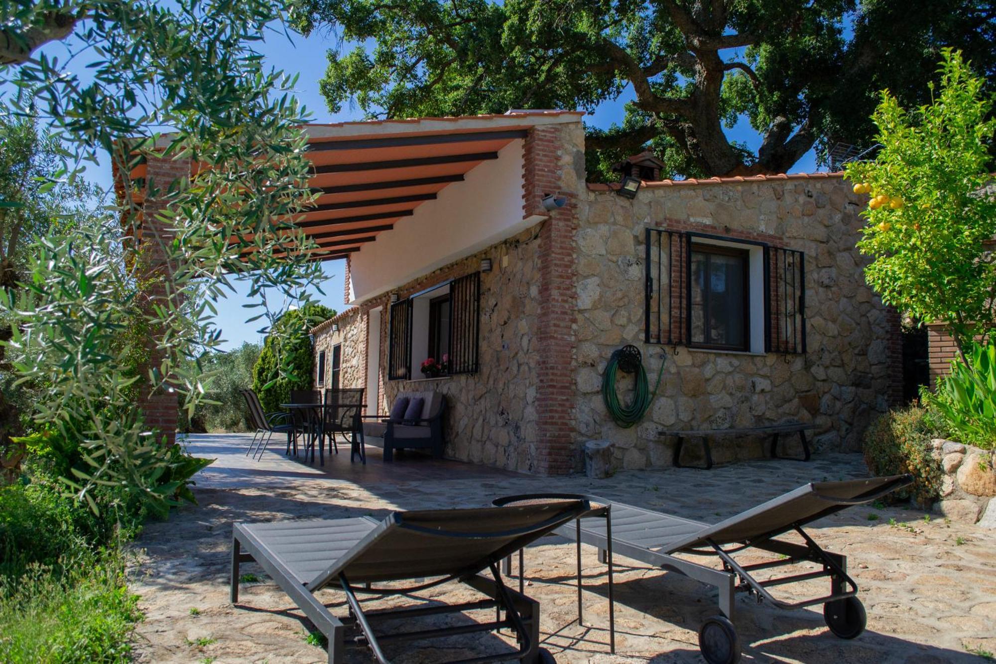 Casa Rural La Recuera Montánchez Exterior photo