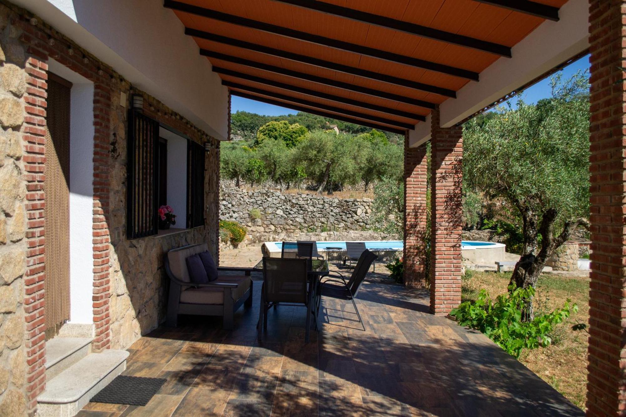 Casa Rural La Recuera Montánchez Exterior photo