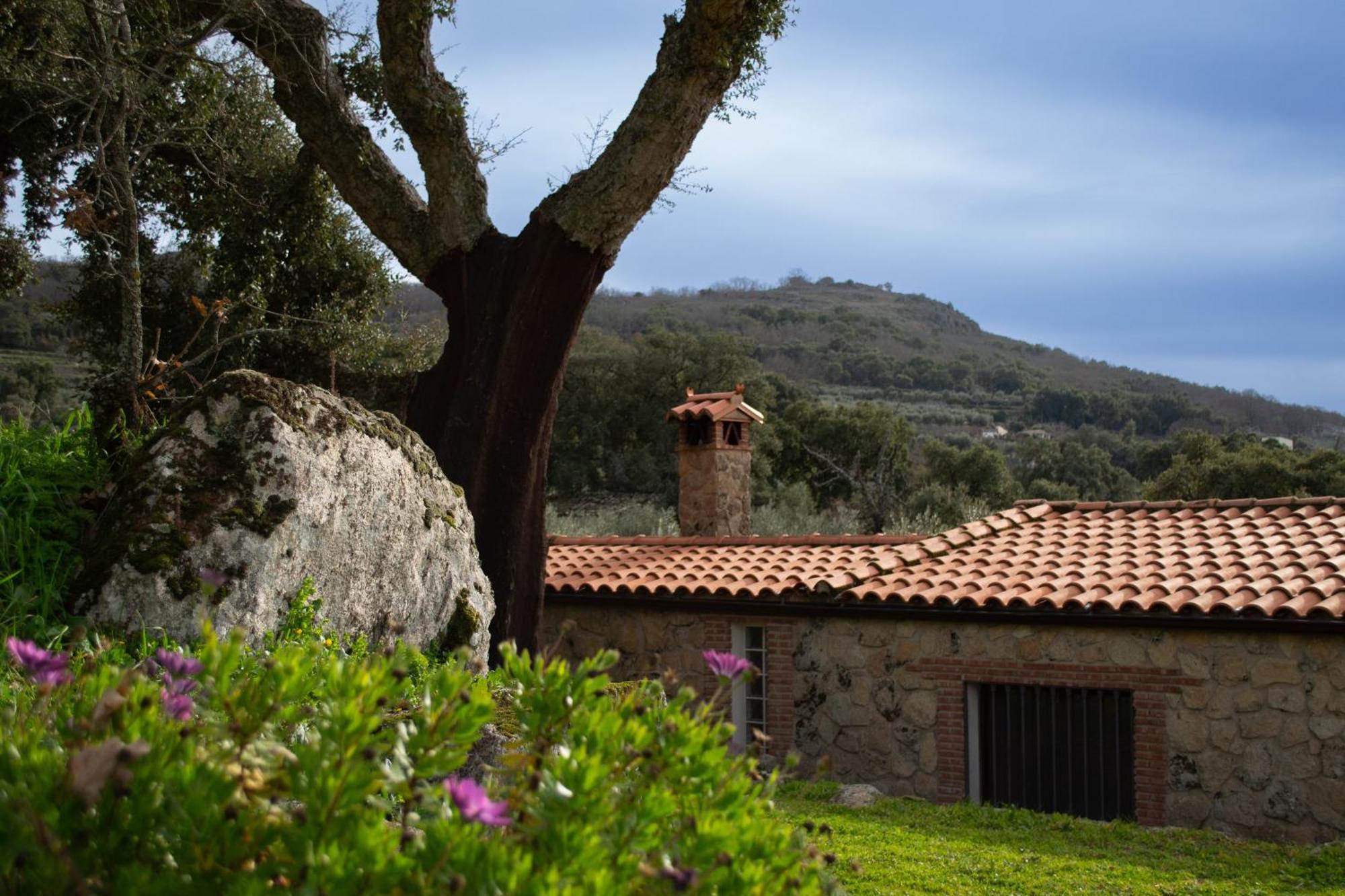 Casa Rural La Recuera Montánchez Exterior photo